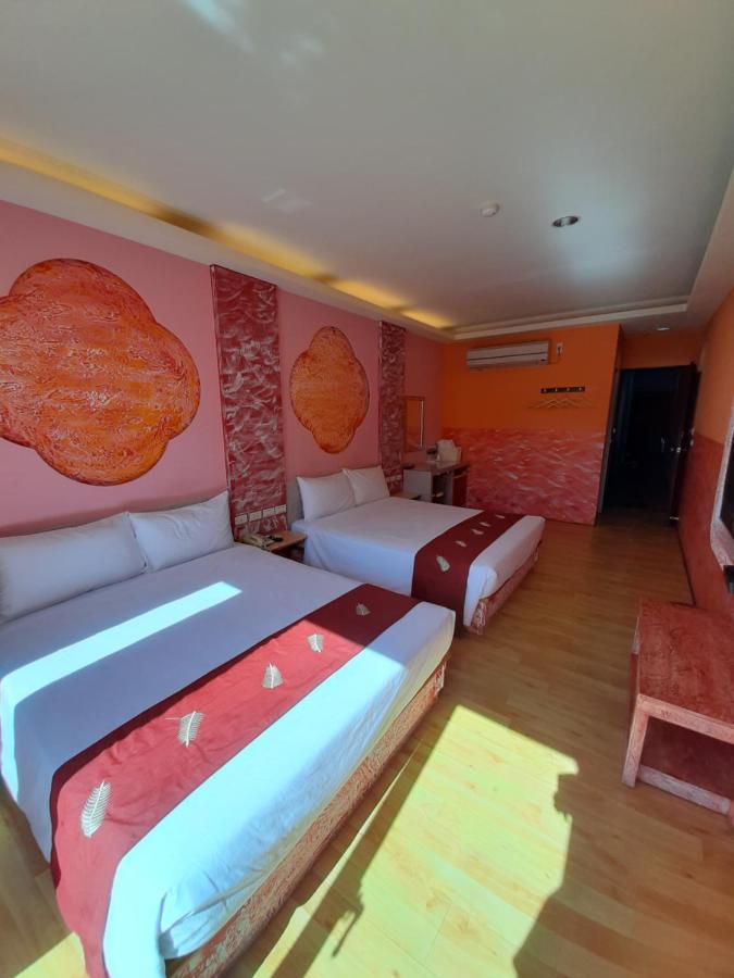 墾丁大街 皇佳旅店 Apartment Bagian luar foto